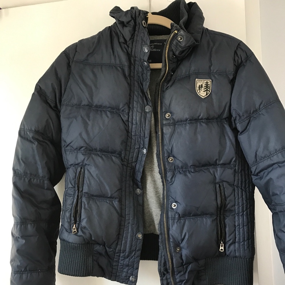 AMERICAN EAGLE PUFF COAT